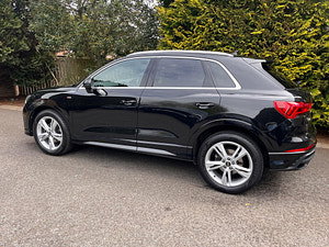 Audi Q3 thumbnail
