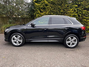 Audi Q3 thumbnail