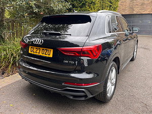 Audi Q3 thumbnail