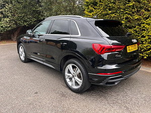 Audi Q3 thumbnail