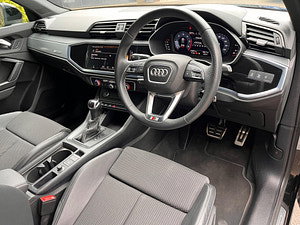 Audi Q3 thumbnail