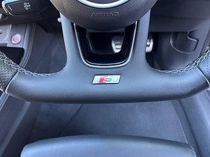 Audi S4 thumbnail