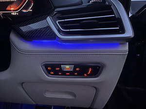BMW X6 thumbnail
