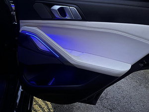 BMW X6 thumbnail