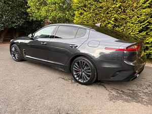 Kia Stinger thumbnail
