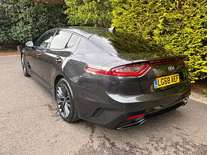 Kia Stinger thumbnail