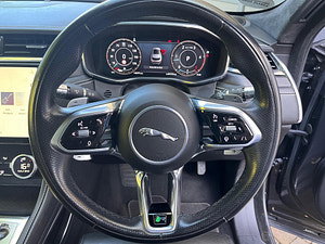 Jaguar F-PACE thumbnail