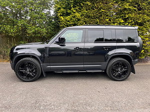 Land Rover DEFENDER 110 thumbnail