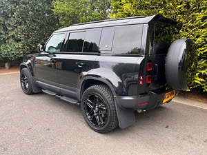 Land Rover DEFENDER 110 thumbnail