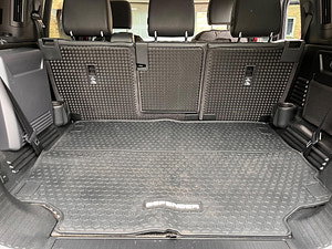 Land Rover DEFENDER 110 thumbnail