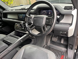 Land Rover DEFENDER 110 thumbnail