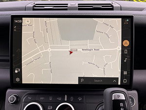 Land Rover DEFENDER 110 thumbnail