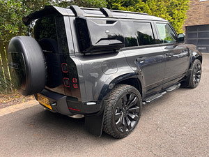 Land Rover DEFENDER 110 thumbnail