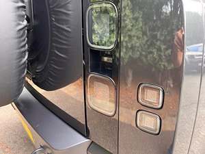 Land Rover DEFENDER 110 thumbnail