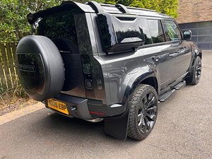 Land Rover DEFENDER 110 thumbnail