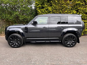 Land Rover DEFENDER 110 thumbnail