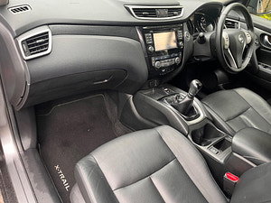 Nissan X-Trail thumbnail