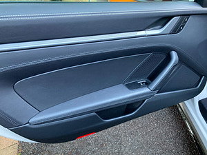 Porsche 911 thumbnail