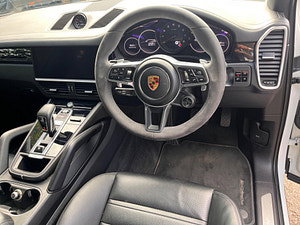 Porsche Cayenne thumbnail