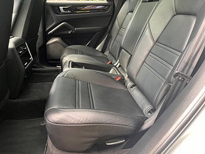 Porsche Cayenne thumbnail