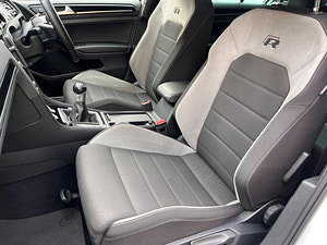 Volkswagen Golf thumbnail