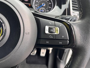 Volkswagen Golf thumbnail
