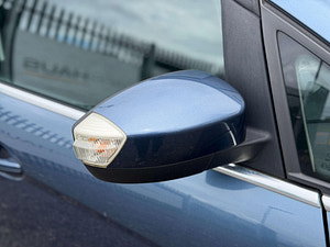 Ford C-Max thumbnail