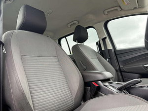 Ford C-Max thumbnail