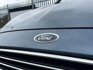 Ford C-Max thumbnail