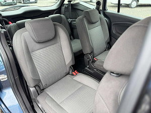Ford C-Max thumbnail