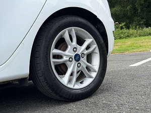 Ford Fiesta thumbnail