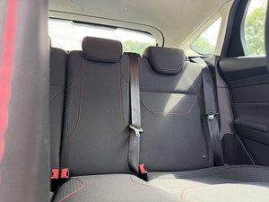 Ford Focus thumbnail