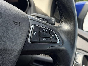 Ford Focus thumbnail