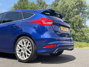 Ford Focus thumbnail