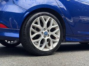 Ford Focus thumbnail