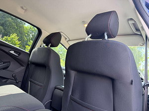 Ford Focus thumbnail