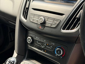 Ford Focus thumbnail
