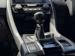 Honda Civic thumbnail