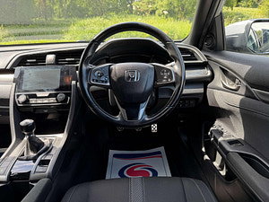 Honda Civic thumbnail