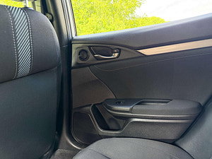 Honda Civic thumbnail