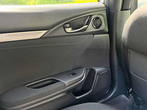 Honda Civic thumbnail