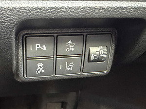 Honda Civic thumbnail