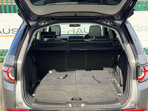 Land Rover Discovery Sport thumbnail