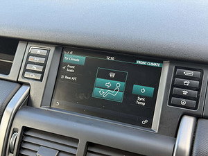 Land Rover Discovery Sport thumbnail