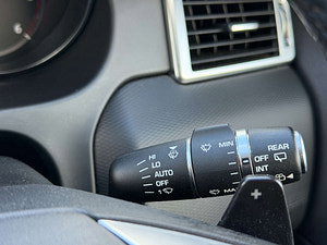 Land Rover Discovery Sport thumbnail
