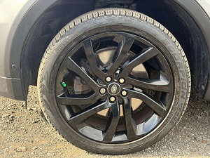 Land Rover Discovery Sport thumbnail