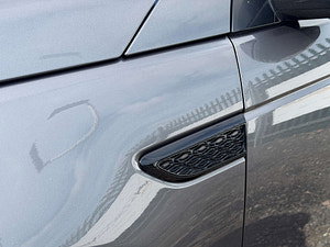Land Rover Discovery Sport thumbnail