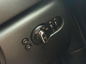 MINI Hatch thumbnail