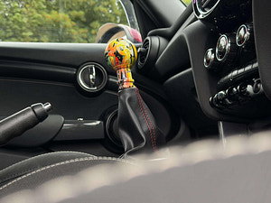 MINI Hatch thumbnail