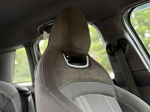 MINI Hatch thumbnail